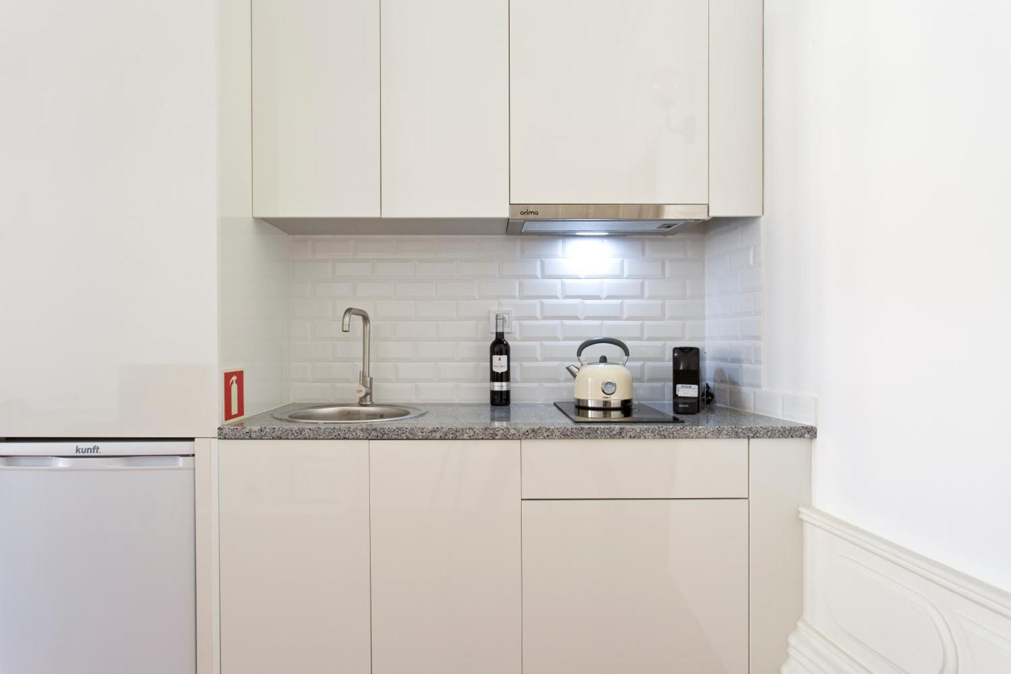 Fine Art Apartments City Center Πόρτο Δωμάτιο φωτογραφία