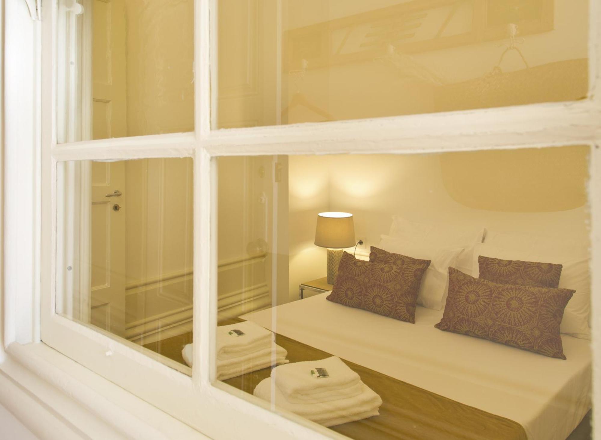 Fine Art Apartments City Center Πόρτο Δωμάτιο φωτογραφία