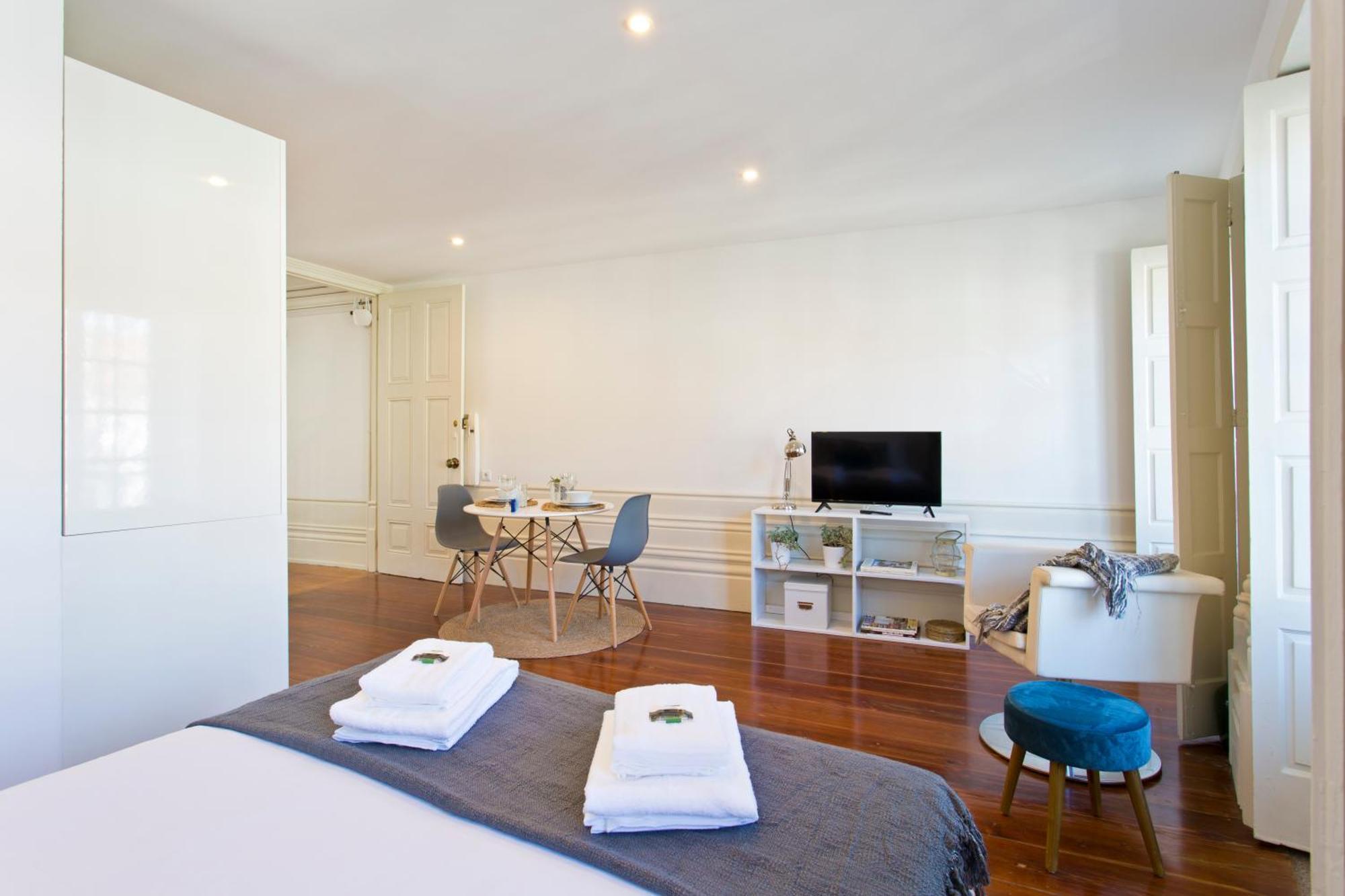 Fine Art Apartments City Center Πόρτο Δωμάτιο φωτογραφία